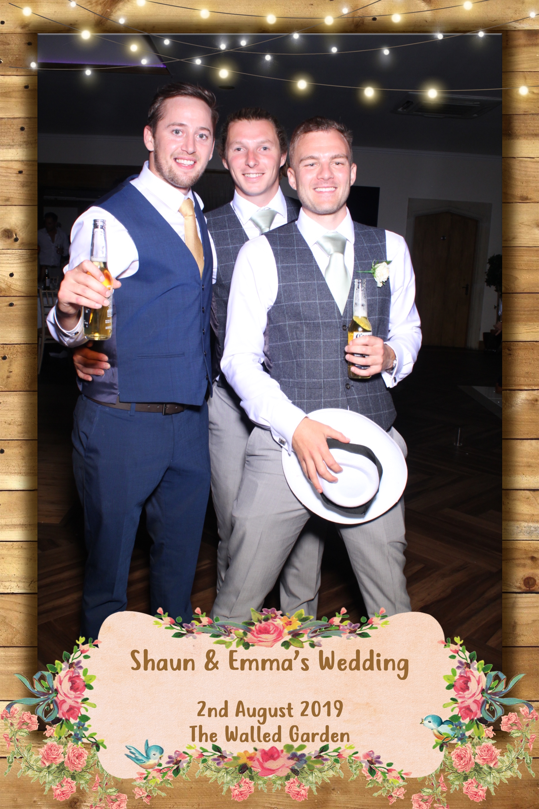 Shaun and Emma's Wedding | View more photos from the event at images.mobile-photo-booth.com/u/MobilePhotoBoothUK/Shaun-and-Emmas-Wedding